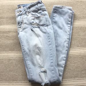 BULLHEAD Black Skinny Jean